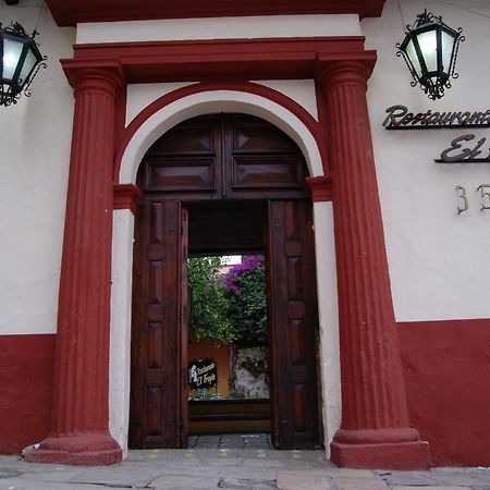 Hotel Plaza Santo Domingo Сан-Крістобаль-де-лас-Касас Екстер'єр фото