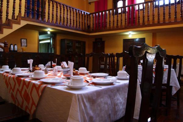 Hotel Plaza Santo Domingo Сан-Крістобаль-де-лас-Касас Екстер'єр фото
